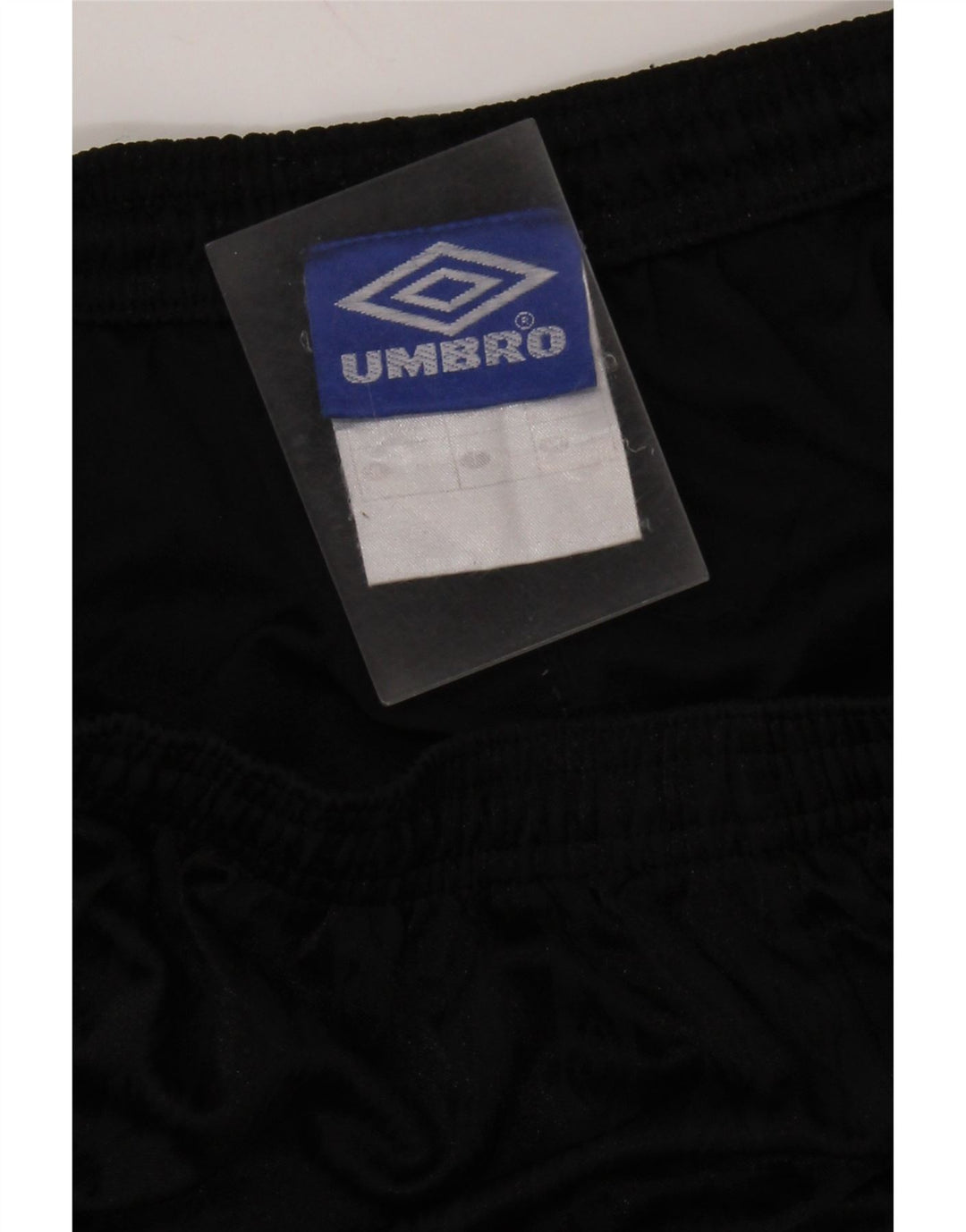 Shorts esportivos masculinos UMBRO grandes listrados pretos