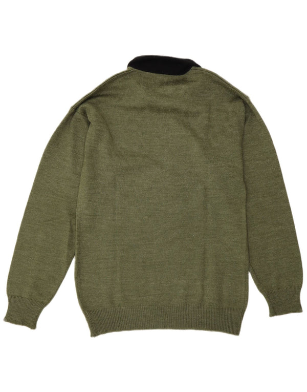 Suéter masculino vintage com gola polo e bloco colorido verde médio