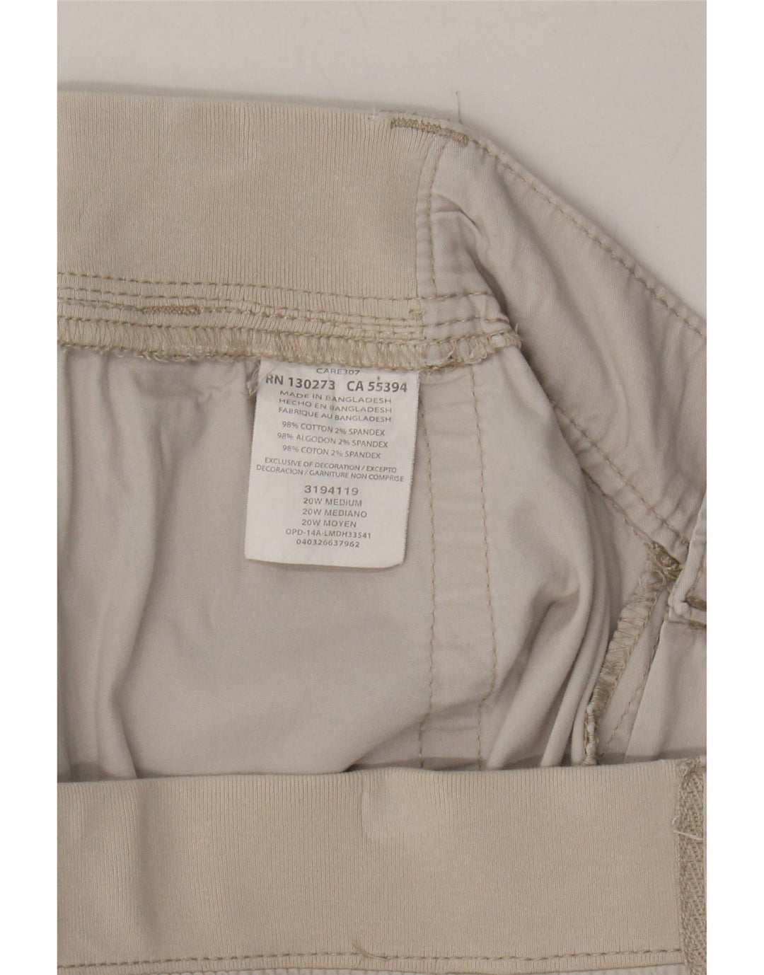 LEE Womens Easy Fit Bermuda Shorts US 20 3XL W42 L18 Beige Cotton Vintage Lee and Second-Hand Lee from Messina Hembry 