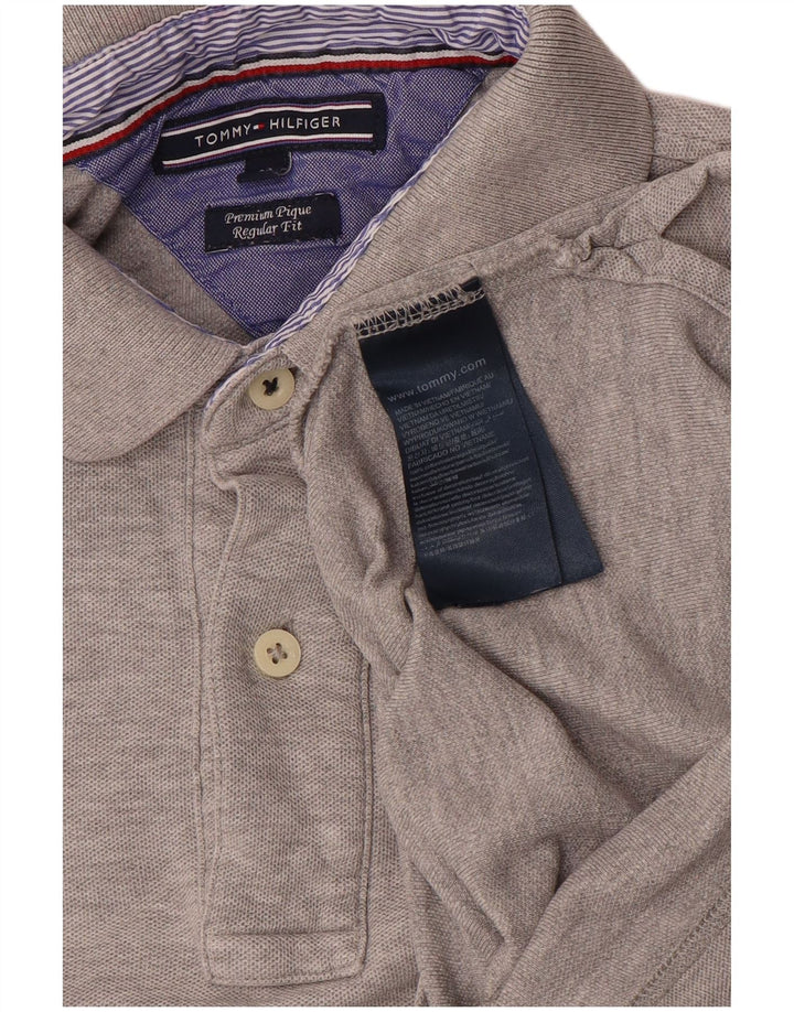 Camisa polo masculina TOMMY HILFIGER regular fit algodão cinza médio