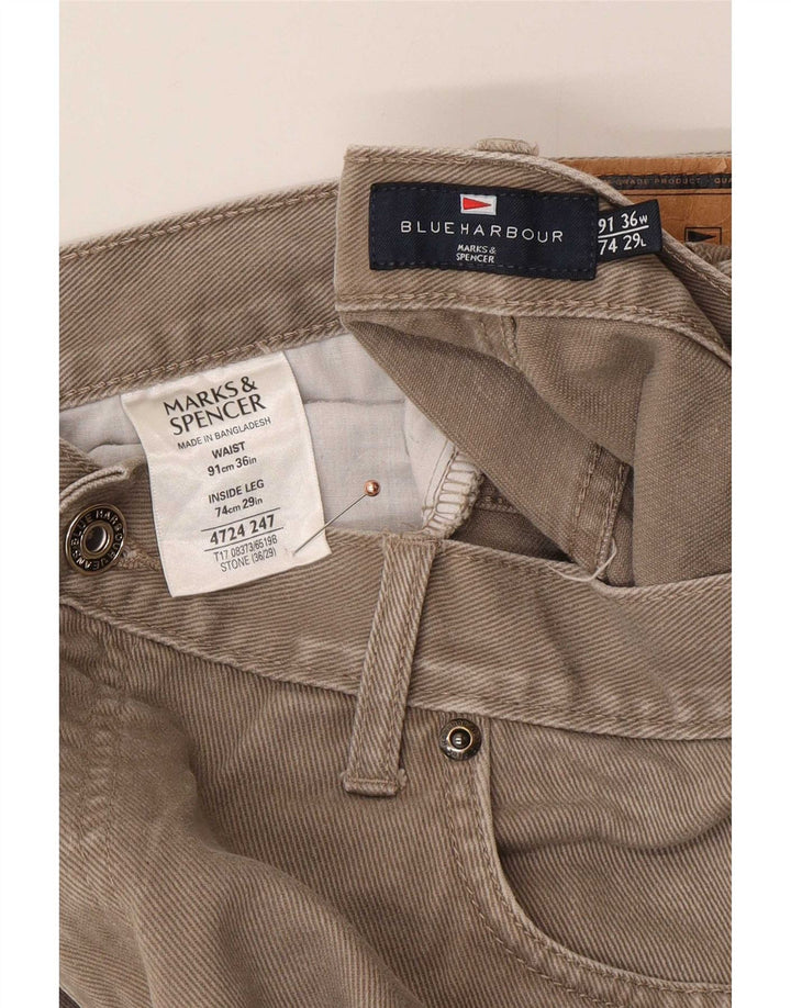 Calça jeans reta masculina Marks & Spencer Blue Harbor W36 L29 algodão bege