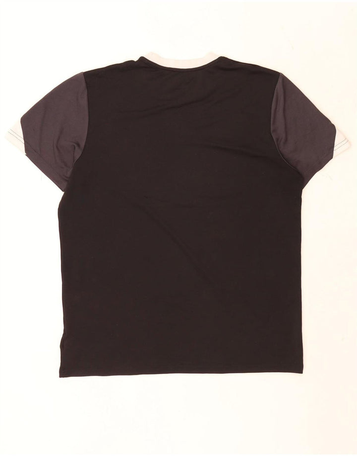 Camiseta masculina Umbro grande poliéster colorblock preto grande