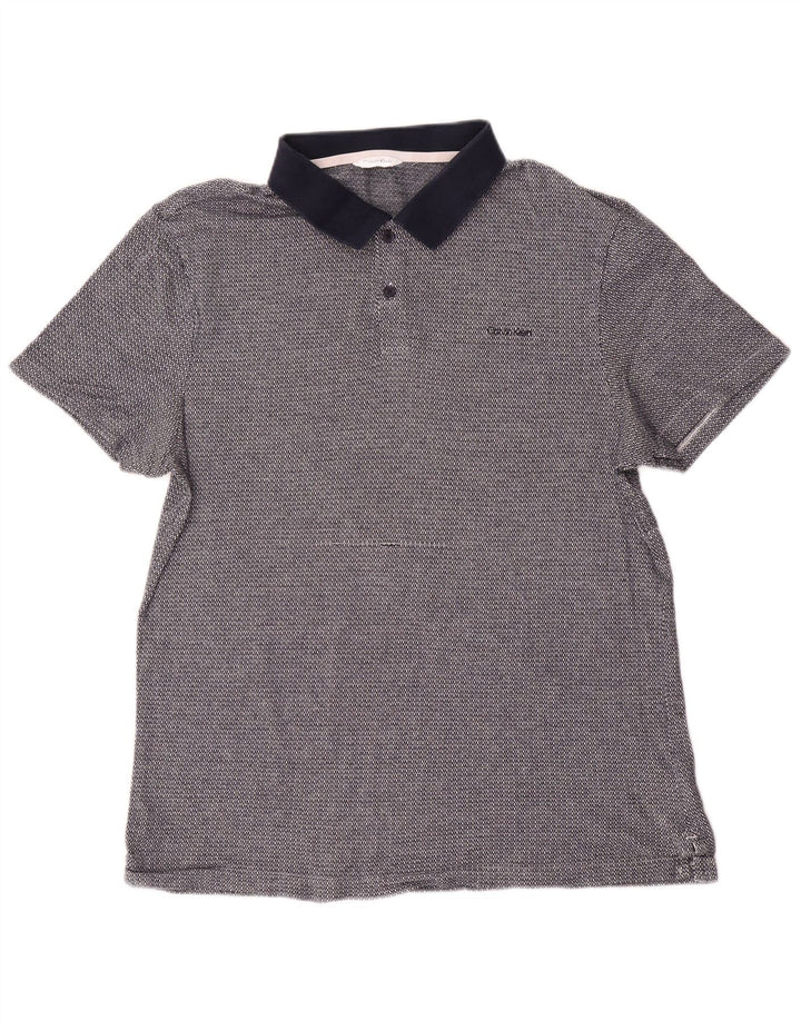 Camisa polo masculina de manga curta Calvin Klein azul marinho médio manchado