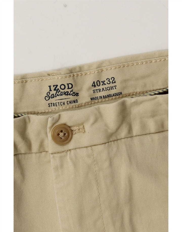 Calça chino reta masculina IZOD água salgada W40 L32 algodão bege