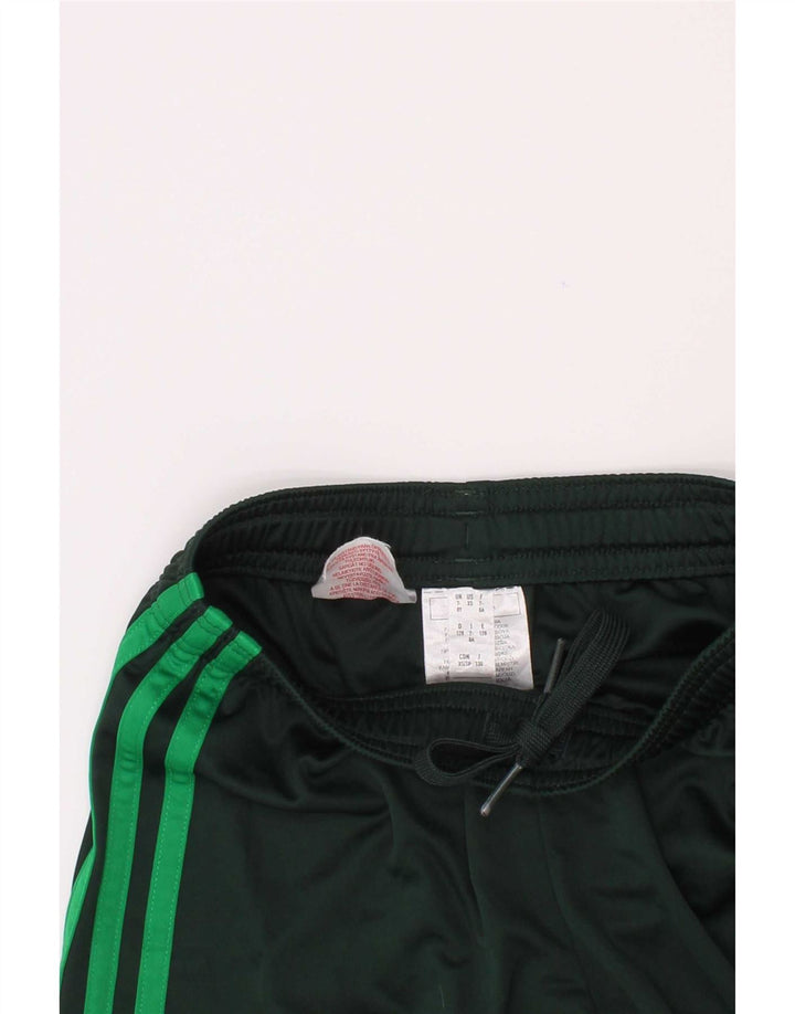 Shorts esportivos Adidas Boys Boston Celtics 7-8 anos verde poliéster