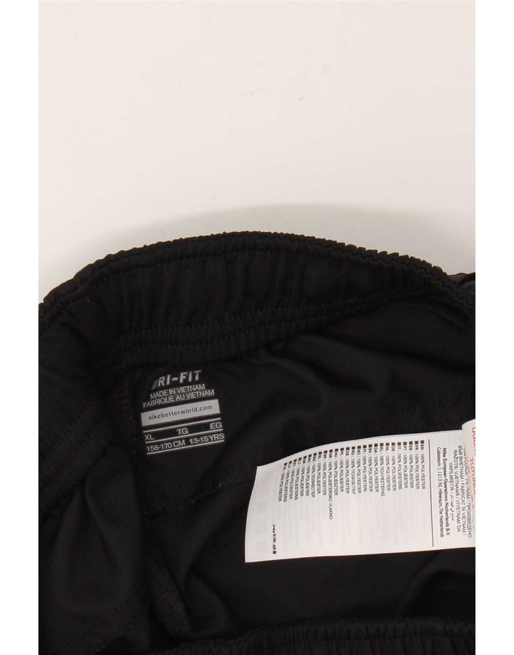 Shorts esportivos Nike Boys Dri Fit 13-14 anos XL preto poliéster