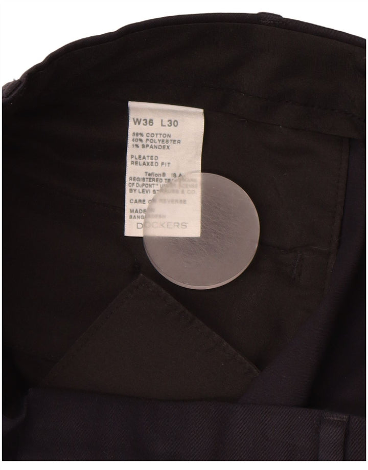 Calça chino masculina DOCKERS com ajuste relaxado W36 L30 algodão azul marinho