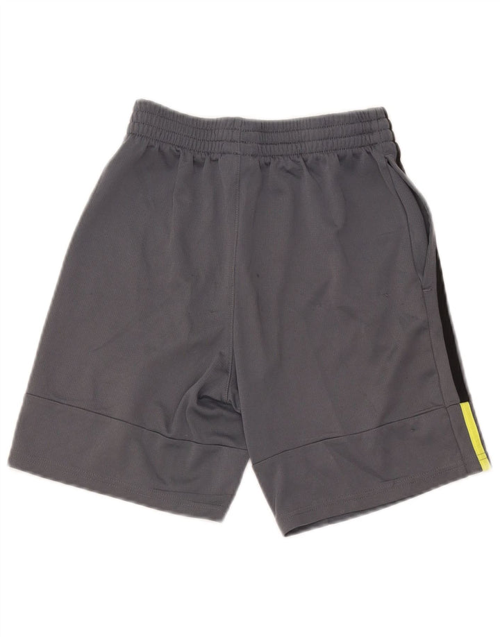 Shorts esportivos masculinos Adidas 10-11 anos cinza médio poliéster
