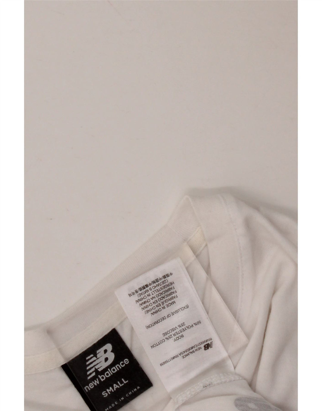 Camiseta feminina NEW BALANCE Crop Graphic UK 10 algodão branco pequeno