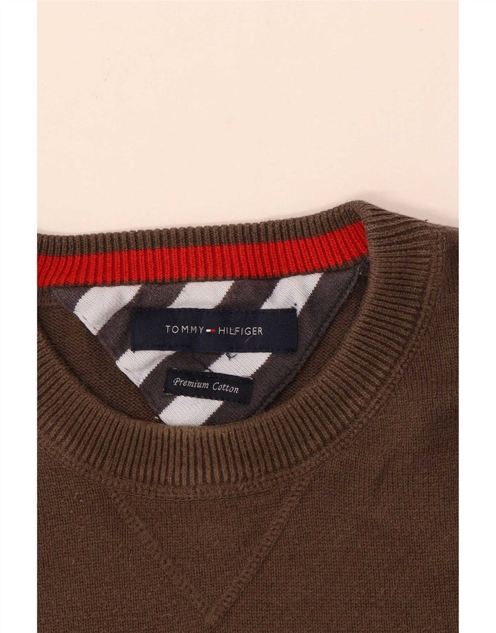 Suéter masculino Tommy Hilfiger com gola redonda e algodão marrom médio