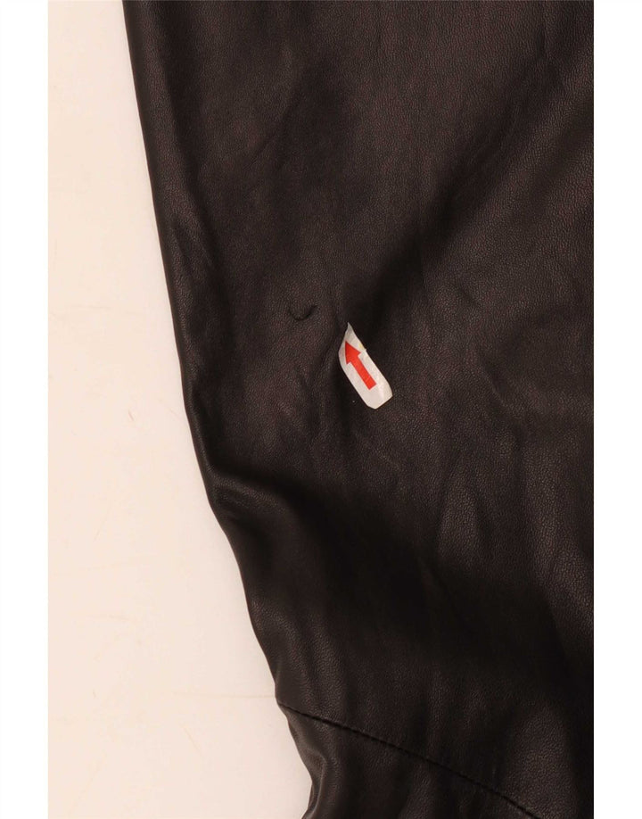 Calça feminina Danier Flare de couro tamanho 8 W24 L31 preta