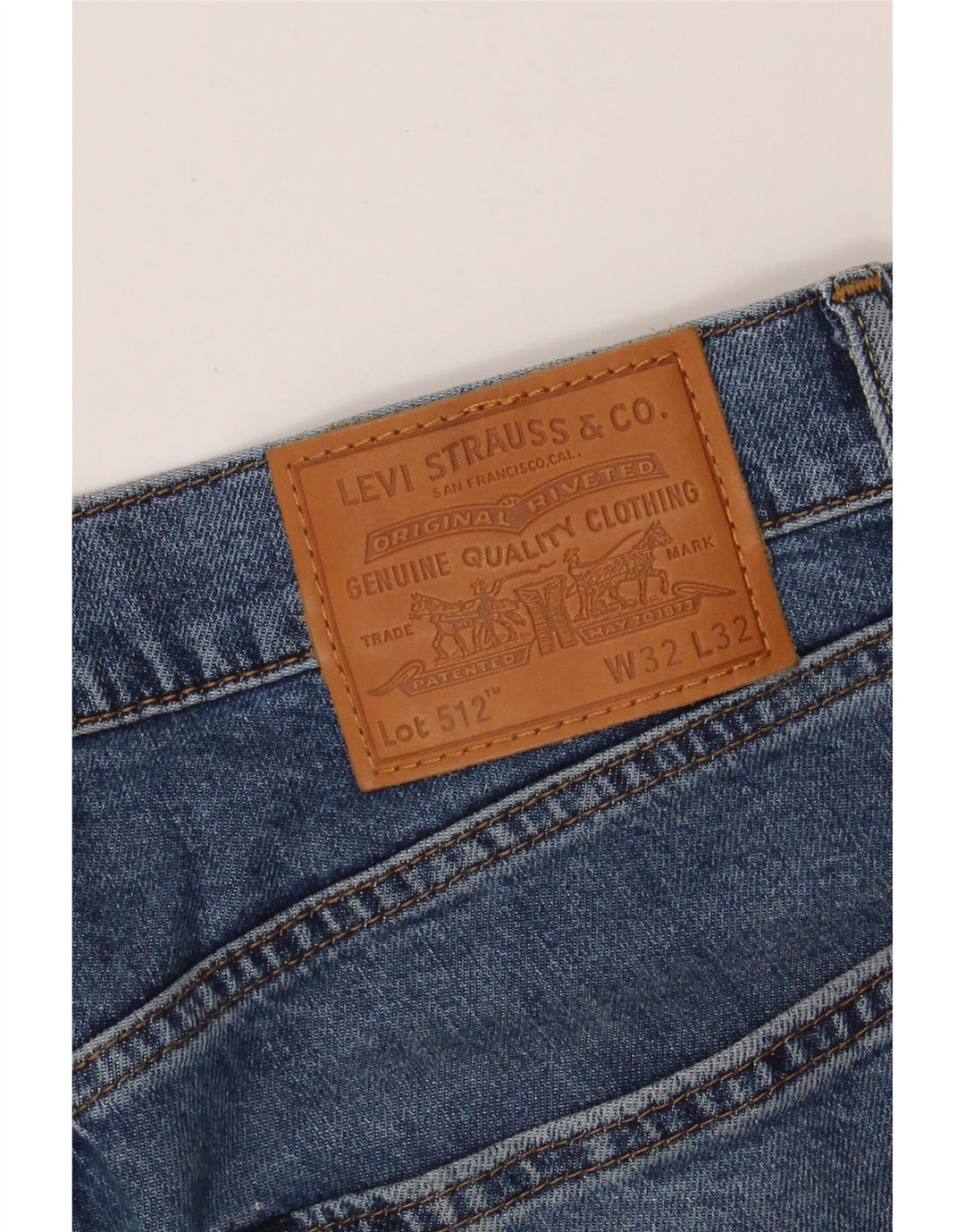 LEVI'S Mens 512 Slim Tapered Jeans W32 L32 Blue Cotton Vintage Levi's and Second-Hand Levi's from Messina Hembry 