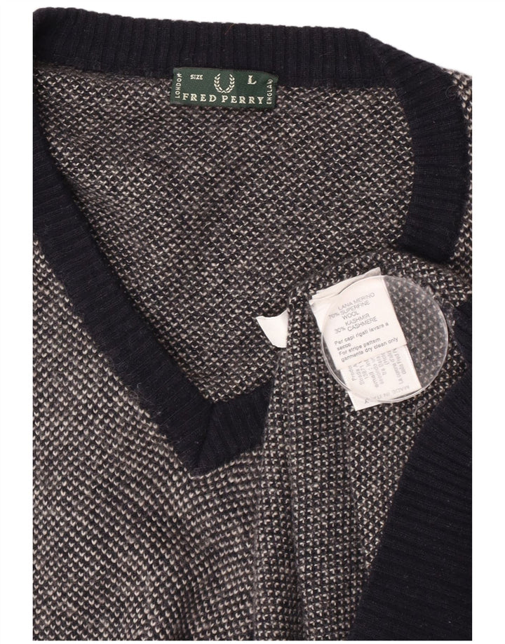 Suéter masculino Fred Perry com decote em V grande lã manchada azul marinho