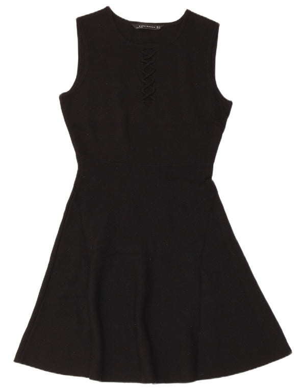 Vestido feminino Zara sem mangas evasê UK 10 pequeno preto viscose