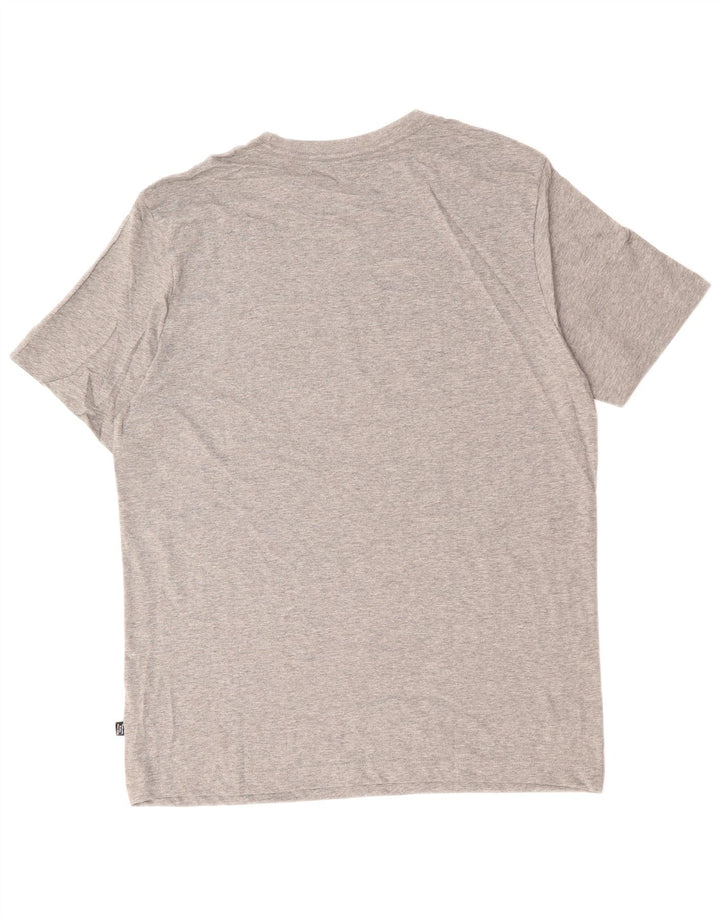 Camiseta masculina PUMA com estampa gráfica grande cinza manchada