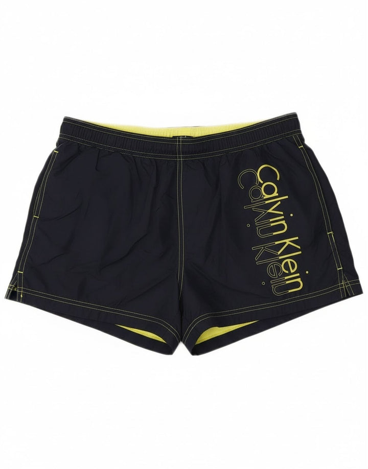 Calvin Klein Shorts de natação masculino gráfico grande poliéster azul marinho