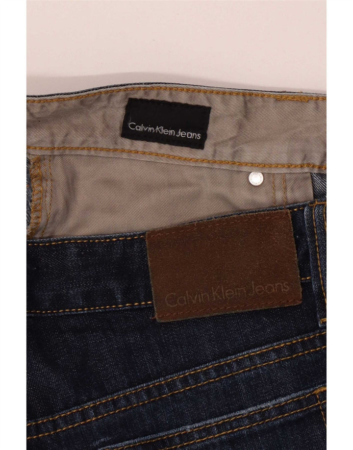 Calça jeans reta feminina Calvin Klein W33 L31 azul marinho