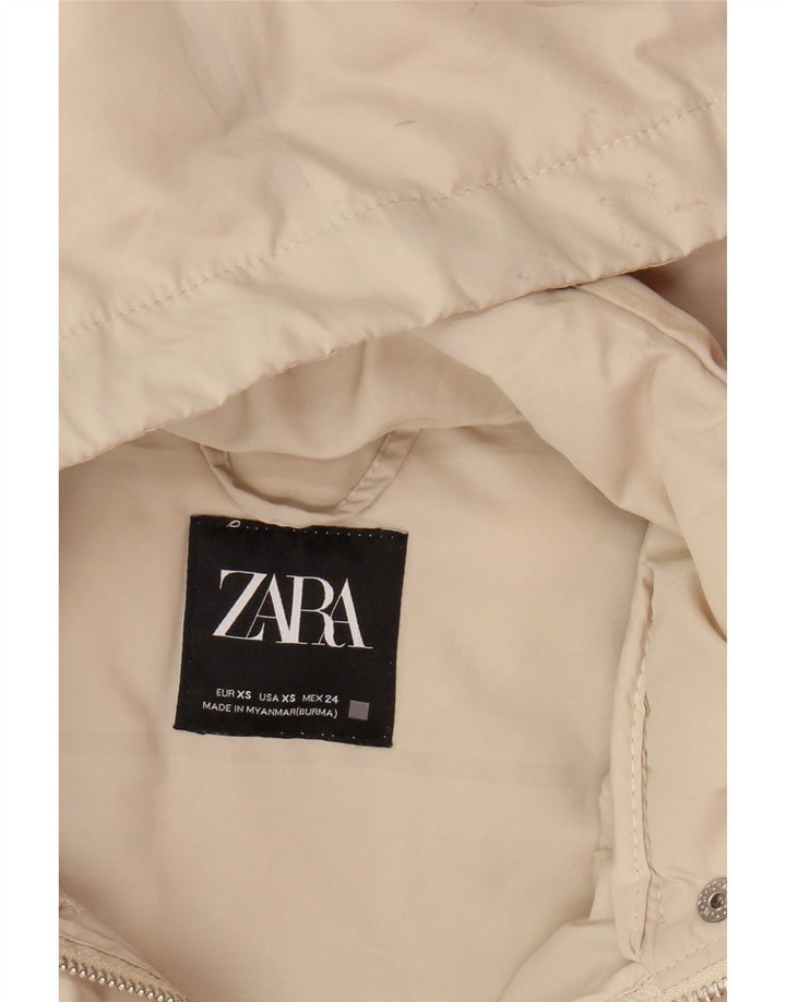 Casaco acolchoado sem mangas com capuz grande ZARA Reino Unido 6 XS bege