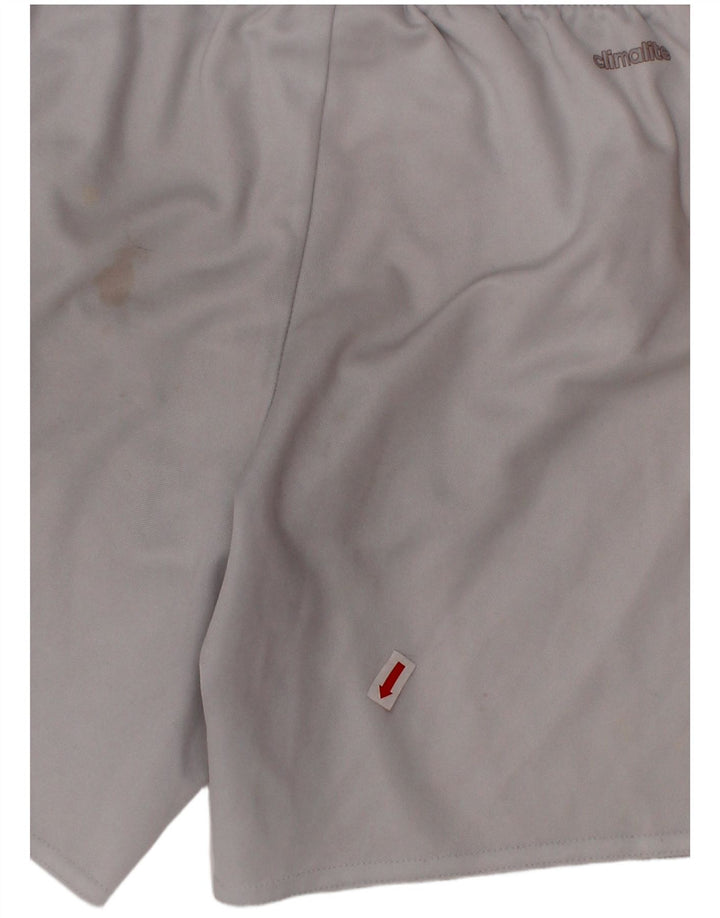 Shorts esportivos Adidas Climalite para meninos 9-10 anos branco poliéster