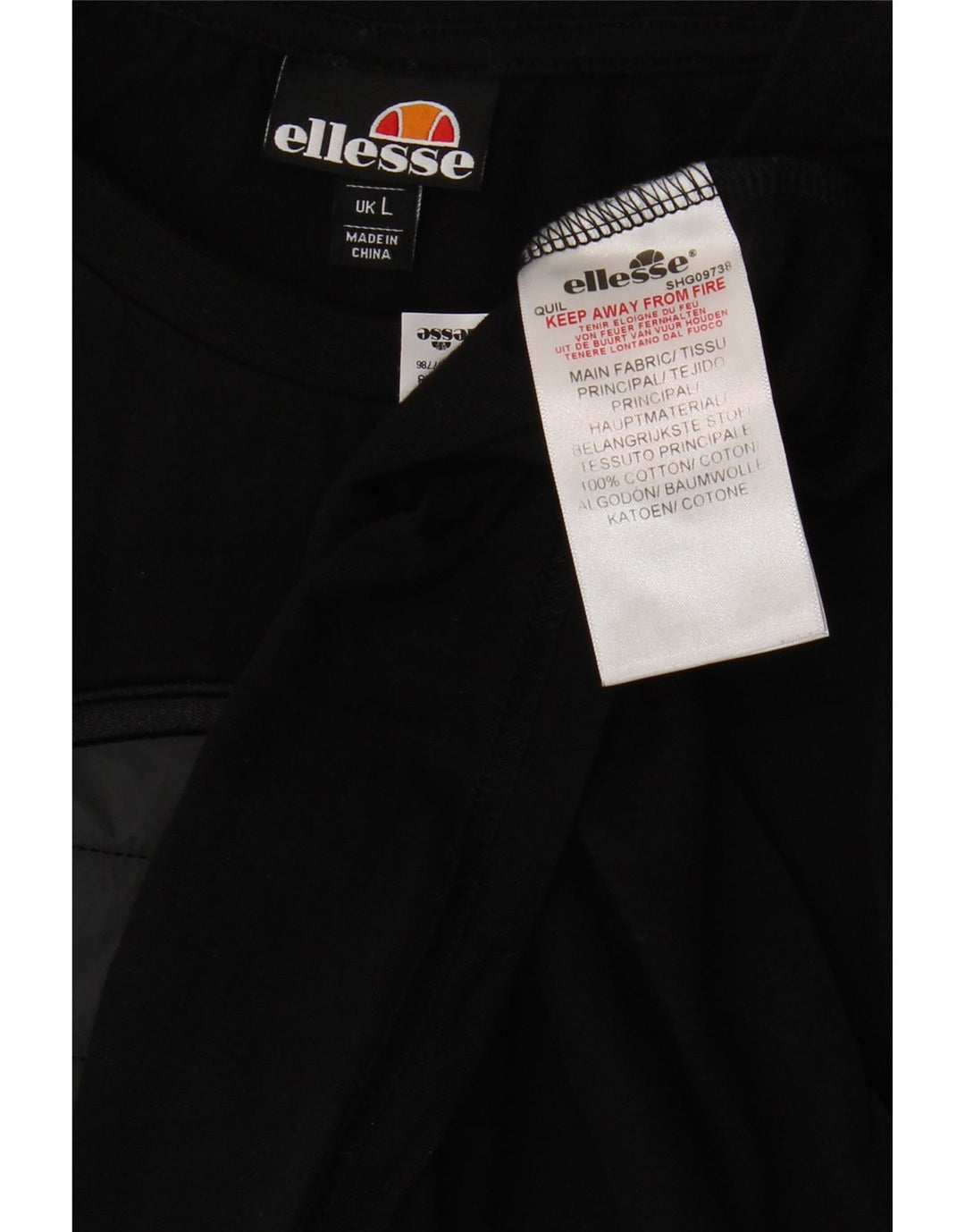 Camiseta masculina Ellesse com estampa gráfica grande de algodão preto