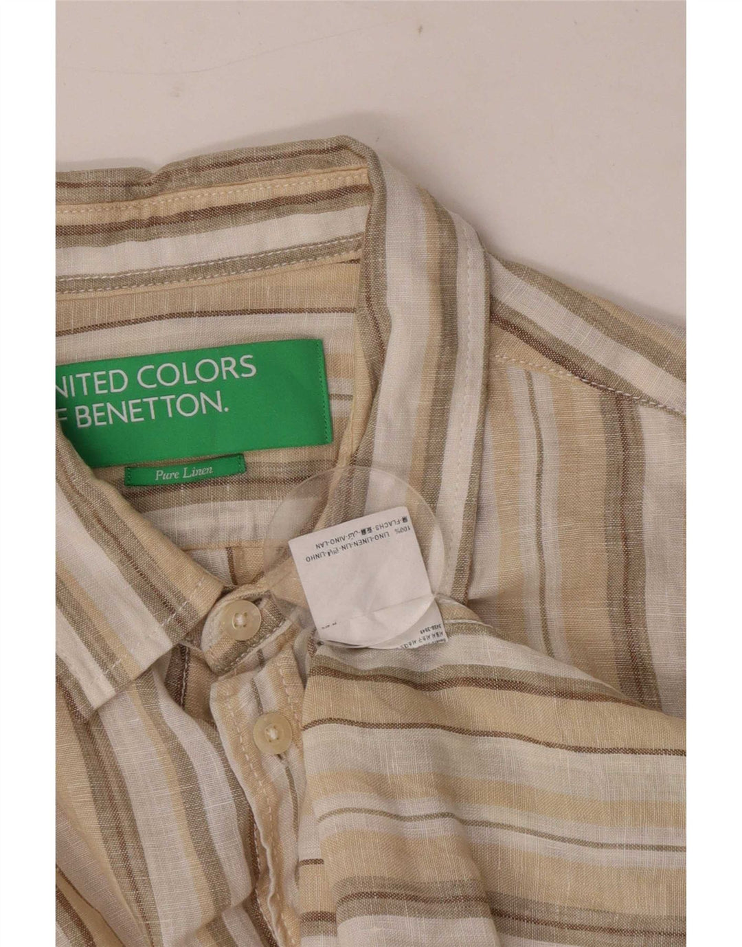 Camisa masculina Benetton de linho listrado bege médio