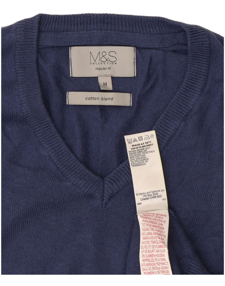 Suéter masculino Marks & Spencer regular fit com decote em V azul marinho médio