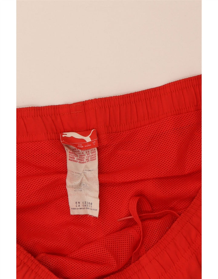 Shorts esportivos gráficos masculinos PUMA grandes vermelhos