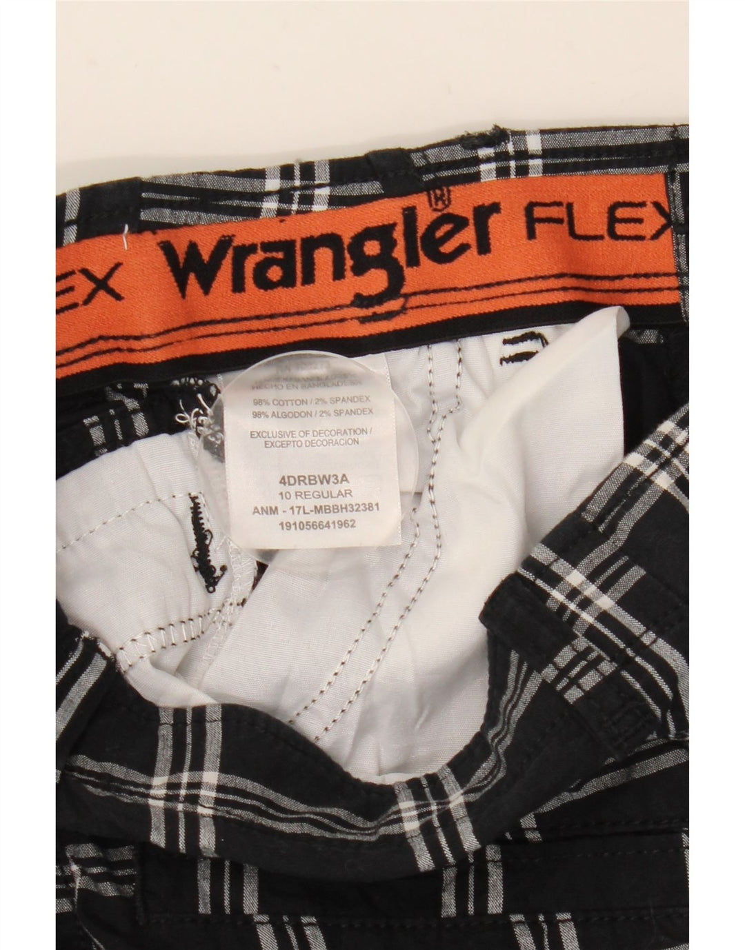 Shorts cargo Wrangler Boys 9-10 anos W25 algodão xadrez preto