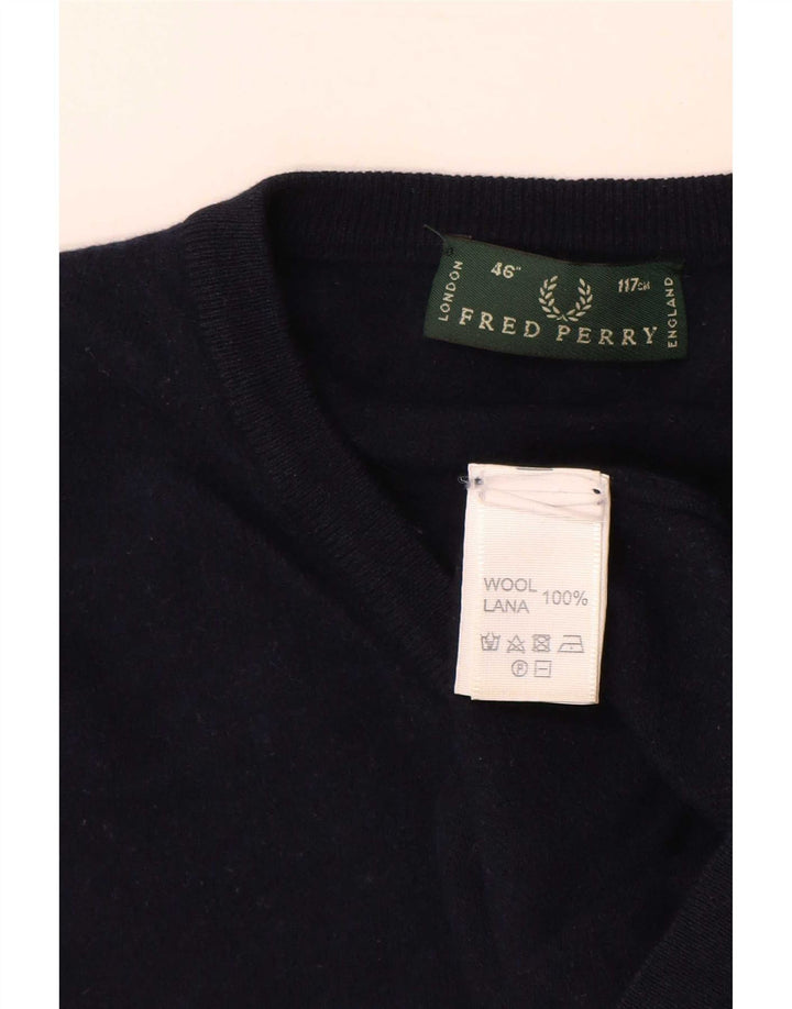 Suéter masculino Fred Perry com decote em V grande lã azul marinho