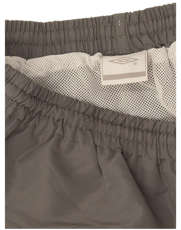 Shorts esportivos masculinos Umbro 2XL cinza