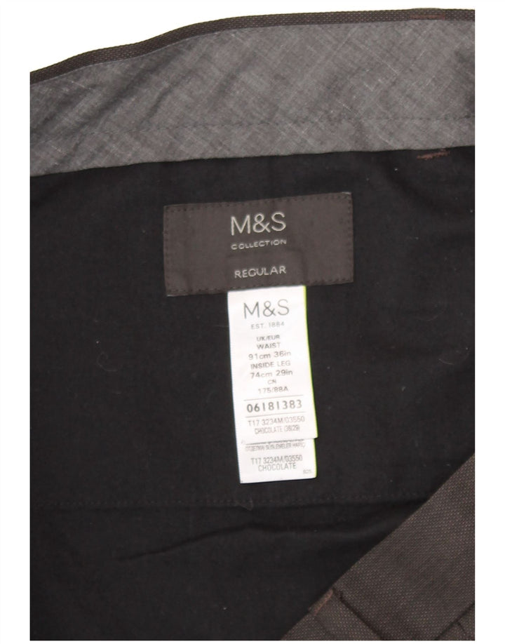Calça casual masculina Marks & Spencer de ajuste regular W36 L29 poliéster marrom