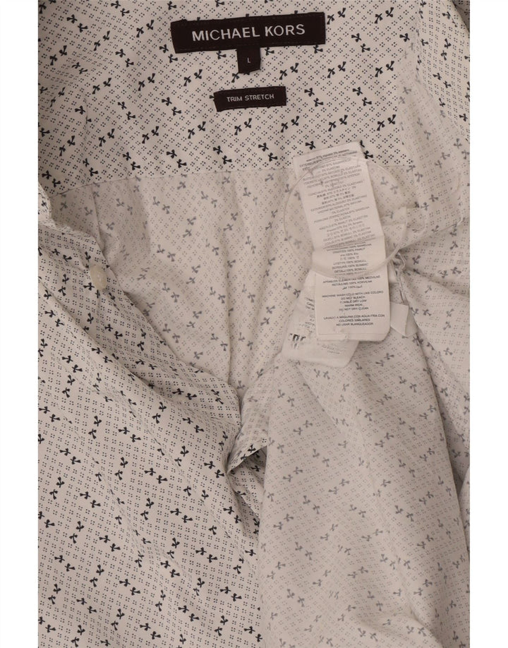 Camisa masculina Michael Kors com padrão abstrato grande de algodão branco