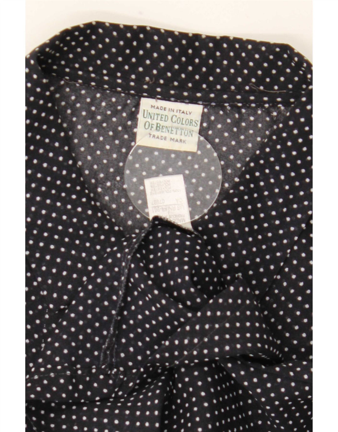 Camisa feminina de manga curta Benetton UK 20 2XL poliéster manchado preto
