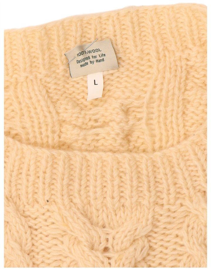 Suéter masculino Pachamama com gola canoa grande de lã branca