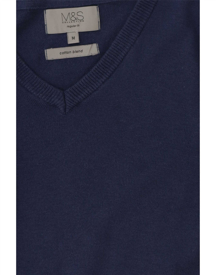 Suéter masculino Marks & Spencer regular fit com decote em V azul marinho médio