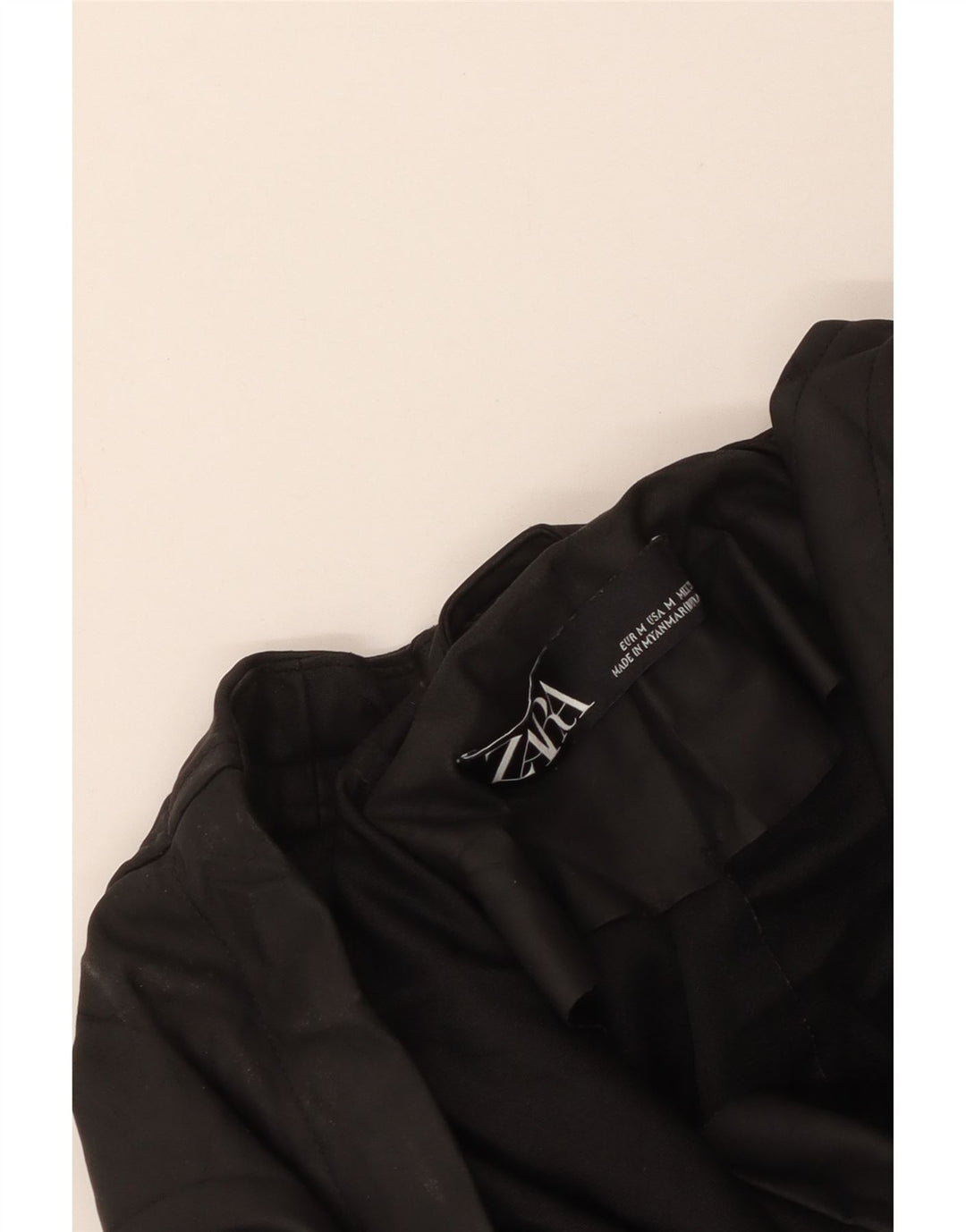 Capa de chuva feminina com capuz Zara UK 14 médio preto