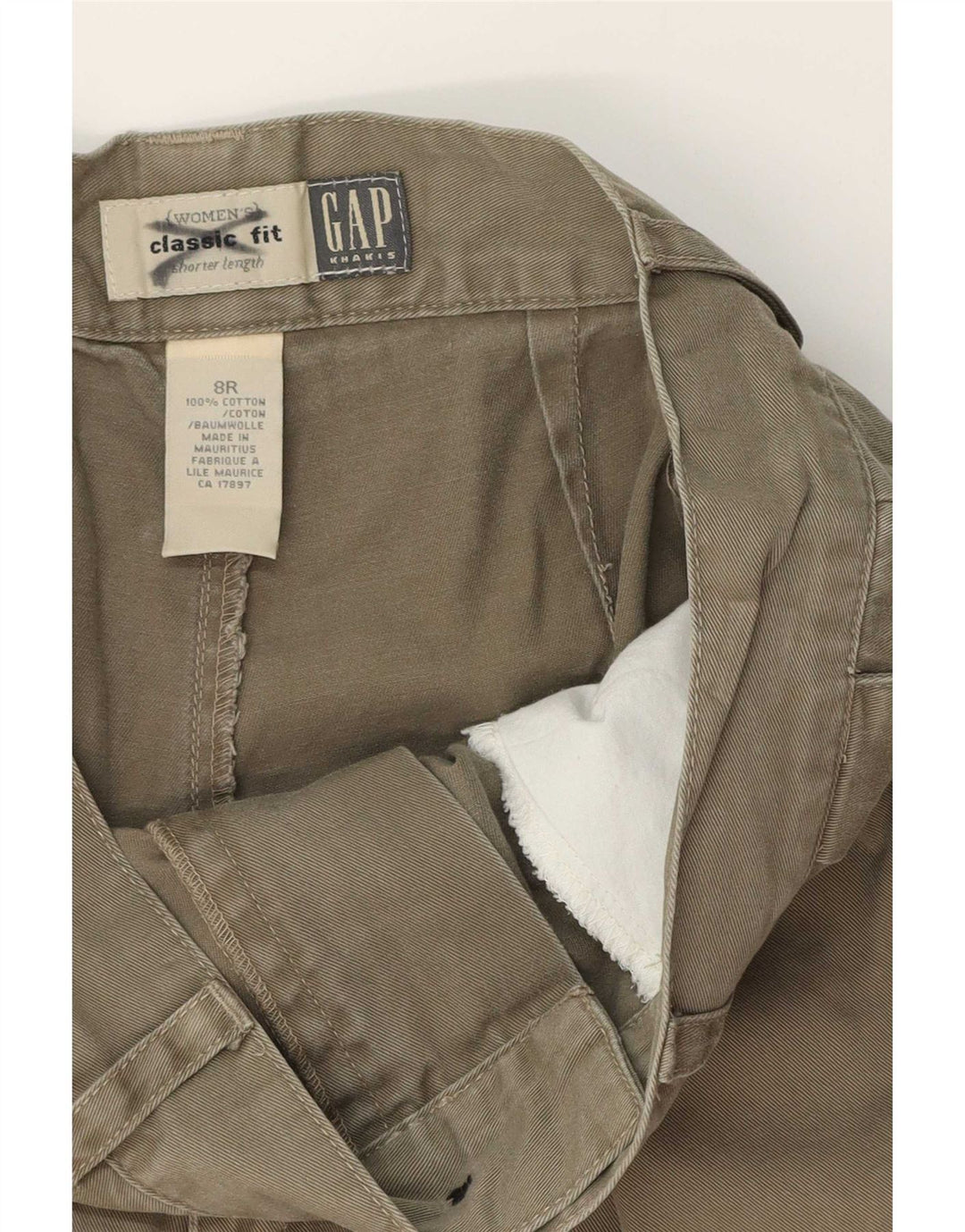 Shorts Chino feminino Classic Fit da Gap EUA 8 médio W30 algodão cáqui