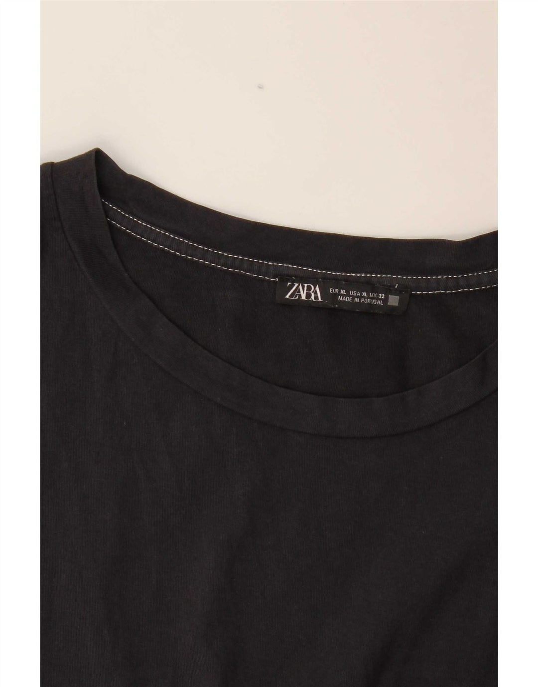 Camiseta feminina Zara UK 18 XL preta