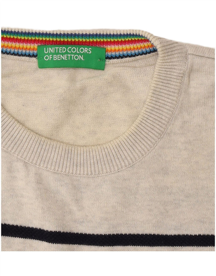 Suéter masculino Benetton com gola redonda listrado cinza médio