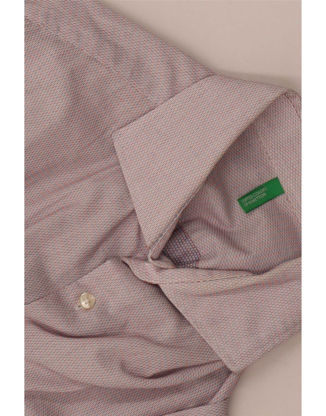 Camisa masculina Benetton pequena cinza manchada