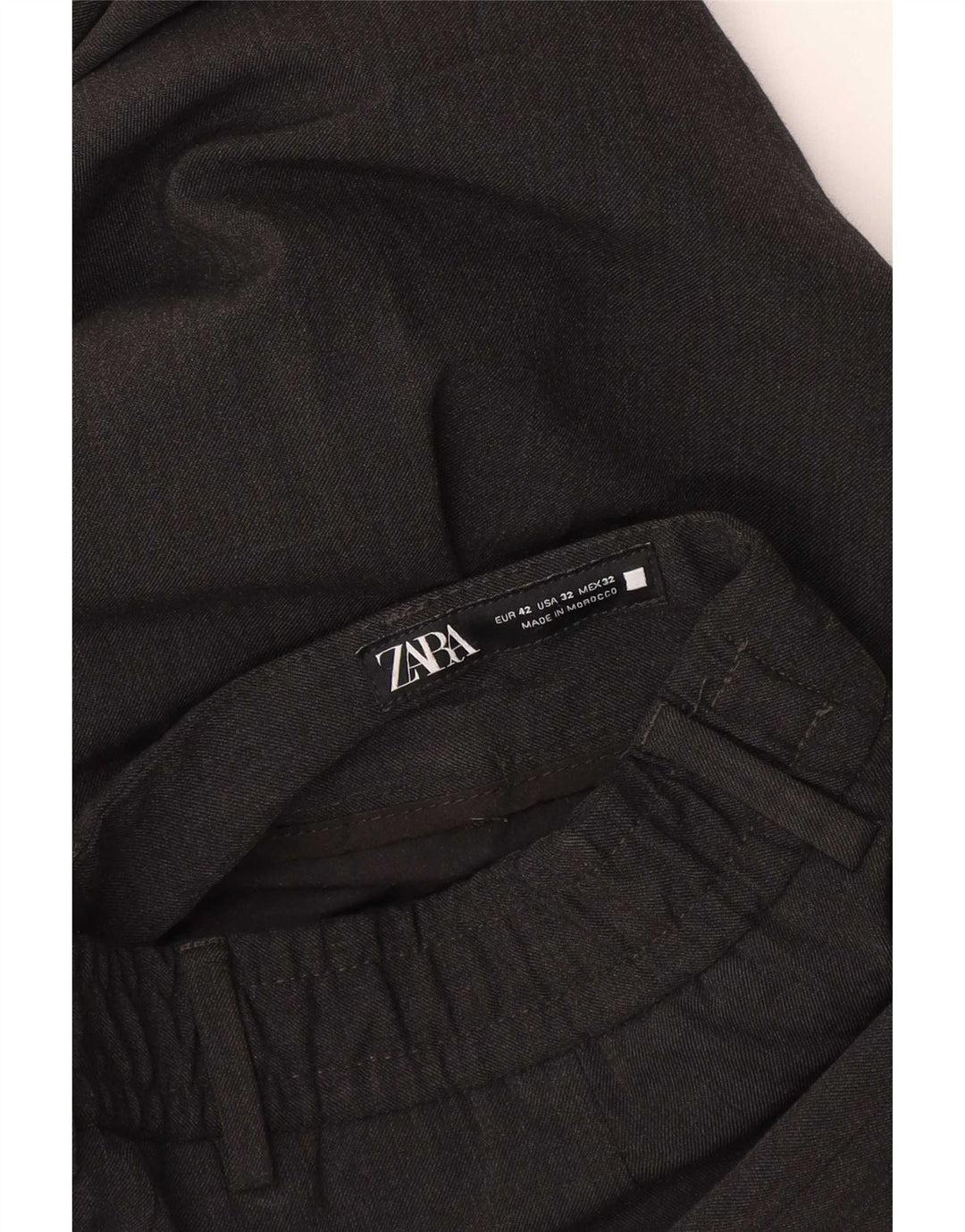 Calça masculina Zara Pegged Suit EU 42 Grande W32 L26 Preta