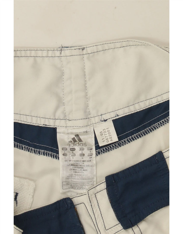 Shorts de natação masculino Adidas Graphic pequeno bloco colorido branco