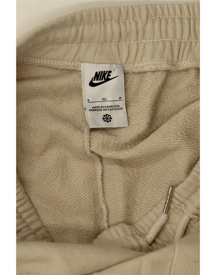Shorts esportivos gráficos masculinos Nike grandes bege