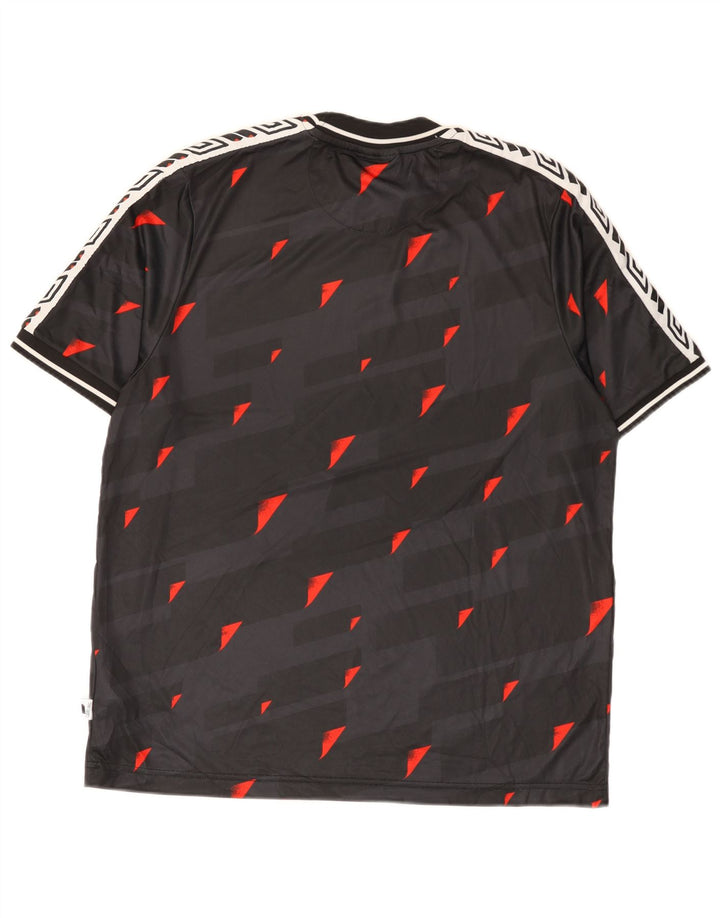 Camiseta gráfica masculina Umbro Top grande poliéster geométrico preto
