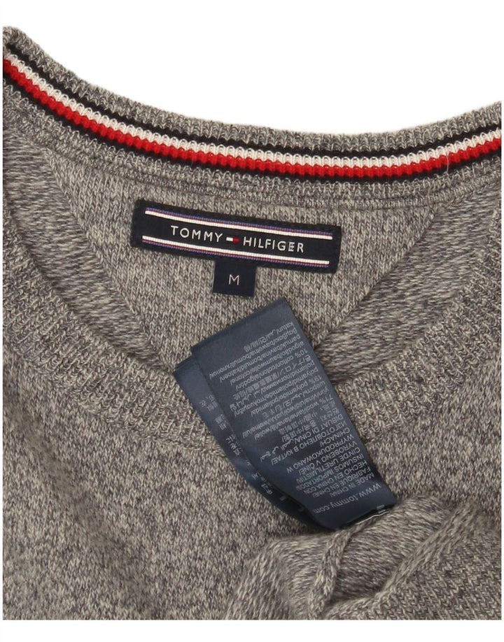 Suéter masculino TOMMY HILFIGER com gola redonda e lã colorblock cinza médio