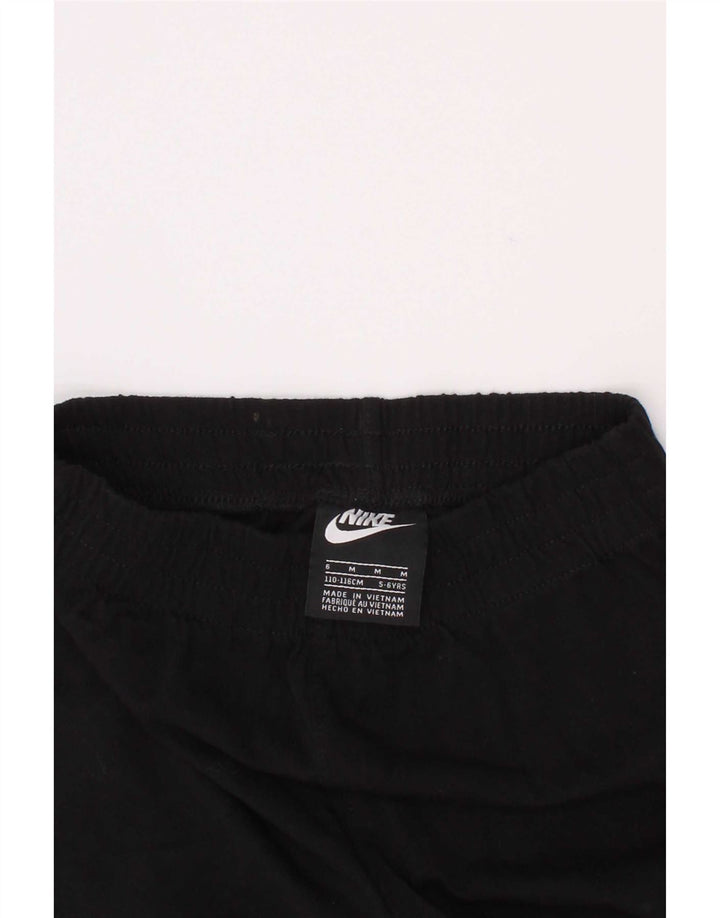 Shorts esportivos Nike Boys 5-6 anos médio preto algodão
