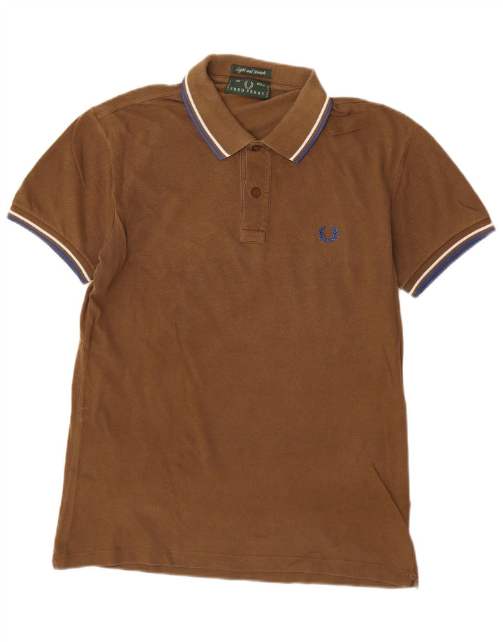Camisa polo masculina leve e elástica Fred Perry de algodão marrom médio