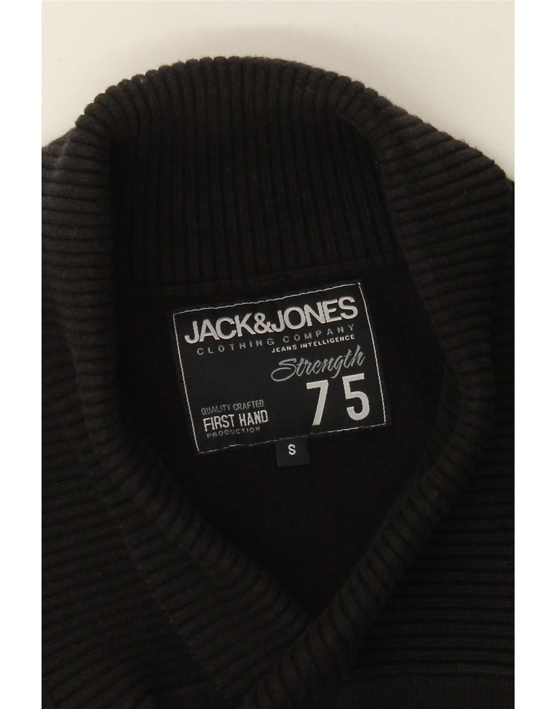 Suéter masculino Jack & Jones com gola xale pequeno preto