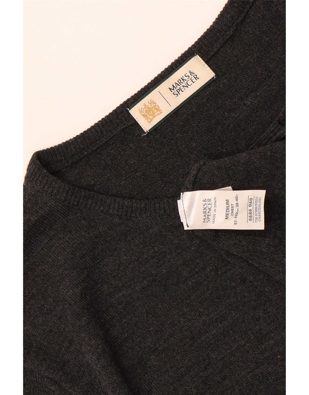 Suéter masculino Marks & Spencer com gola redonda e acrílico cinza médio