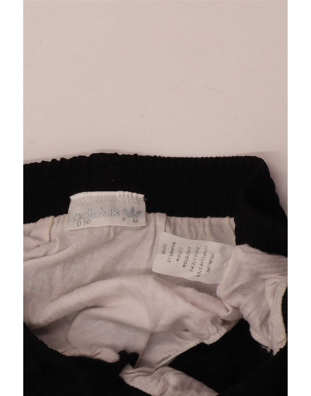 Shorts esportivos masculinos Adidas médio preto poliéster